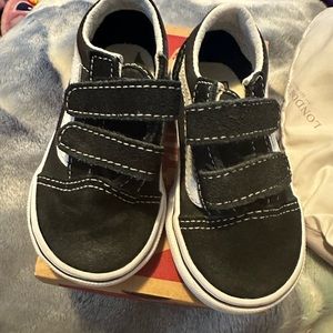Baby shoes